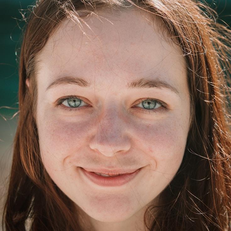 Portrait of Alex Rains, community mentor and Mediterranean cuisine specialist